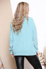 Load image into Gallery viewer, V pattern knit turtle neck: Baby Blue