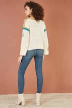 Load image into Gallery viewer, Yumi Cream Crochet Flower Jumper: Cream