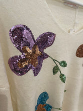 Load image into Gallery viewer, Cream Sequin Flower Jumper One Size