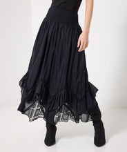 Load image into Gallery viewer, Joe's Cutabout Maxi Skirt: Black / 12