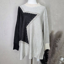Load image into Gallery viewer, Longline fine knit jumper with partial star design Beige with black star