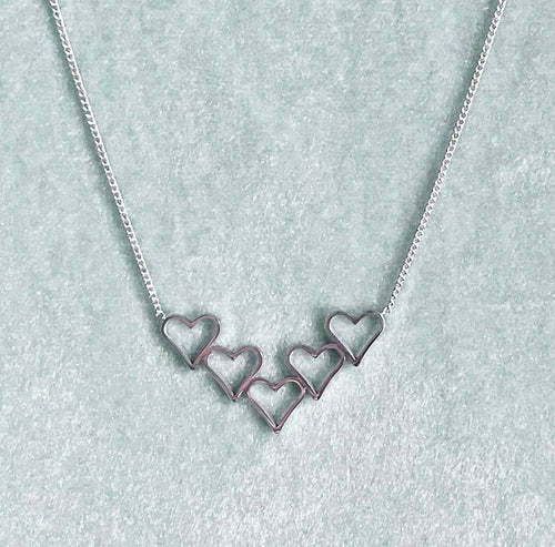 5 heart Silver Necklace