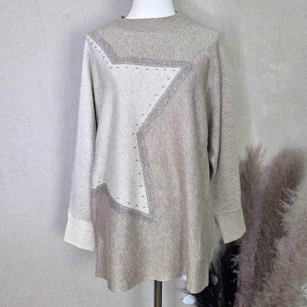 Longline fine knit jumper with partial star design Beige