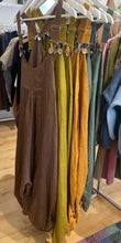 Load image into Gallery viewer, 100% linen jumpsuit Senape