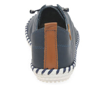 Load image into Gallery viewer, Lunar St Ives Leather Plimsoll navy