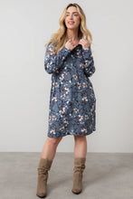 Load image into Gallery viewer, Lily &amp; Me Emma Printed Shift Dress Navy