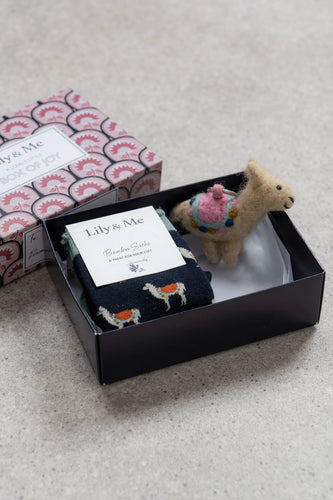 Lily & Me Laughing Llama  Socks and Keyring Gift Set