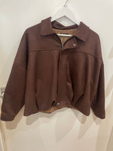 Load image into Gallery viewer, Suede Feel Bomber Jacket