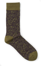Load image into Gallery viewer, Mens Socks - Woodland: Green / Design