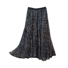 Load image into Gallery viewer, Leopard Print Pleated Maxi Skirt: Grey