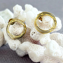 Load image into Gallery viewer, Gold Wavy Eternity Studs