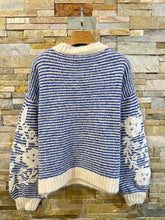 Load image into Gallery viewer, Striped round neck wool sweater with flower embroidery one size