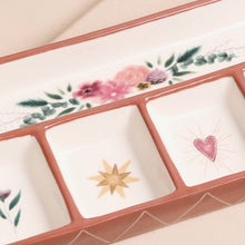 Load image into Gallery viewer, Floral Heart Ceramic Trinket Tray