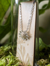 Load image into Gallery viewer, Daisy Sterling Silver Necklace