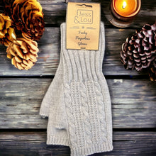Load image into Gallery viewer, Cosy Fingerless Cable Knit Gloves – Warm &amp; Stylish : Purple