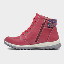 Load image into Gallery viewer, Lunar Buttermere Waterproof Ankle Boots Red