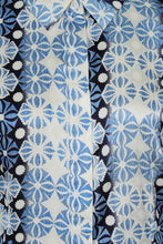 Load image into Gallery viewer, Alice Collins Eleanor Dress Abstract Blue