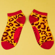 Load image into Gallery viewer, Powder Leopard Print Trainer Socks
