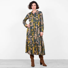 Load image into Gallery viewer, Brakeburn Green Winter Trailing Shirt Dress