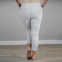 Load image into Gallery viewer, Goose Island Beige Magic Pants