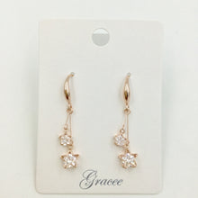 Load image into Gallery viewer, Gold Gem Star Earrings