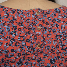 Load image into Gallery viewer, Lily &amp; Me Coral High Tea Tunic Shadow Flower