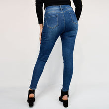 Load image into Gallery viewer, Washed Denim Push Up Jean