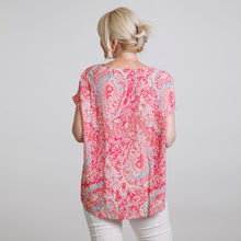 Load image into Gallery viewer, Goose Island Fuchsia Paisley Round Neck Print Top