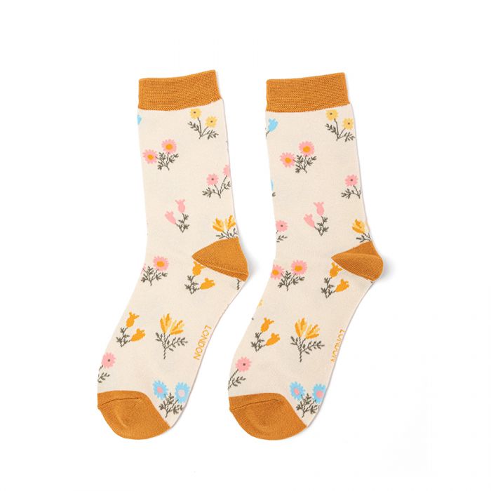 Miss Sparrow Ivory Dainty Floral Socks