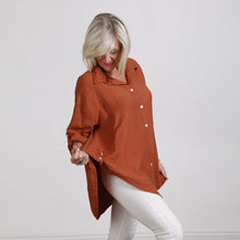 Load image into Gallery viewer, Goose Island Rust Side Button Collared Shirt